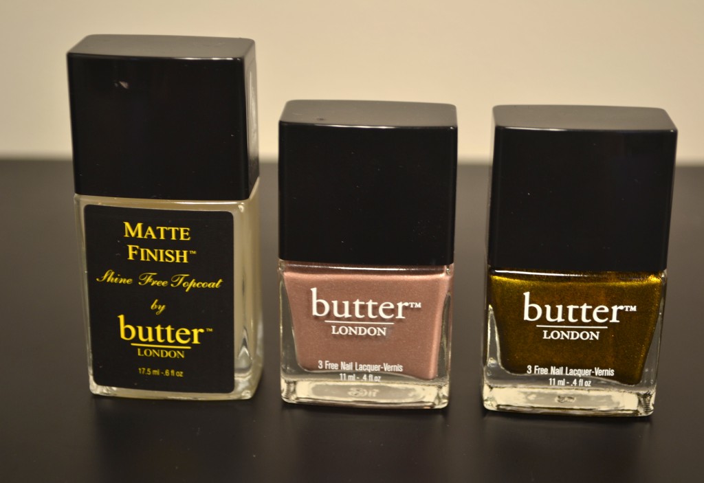 Yay It's a Giveaway: butter London Nail Laqueur & Matte Finish Set * Lou What Wear *