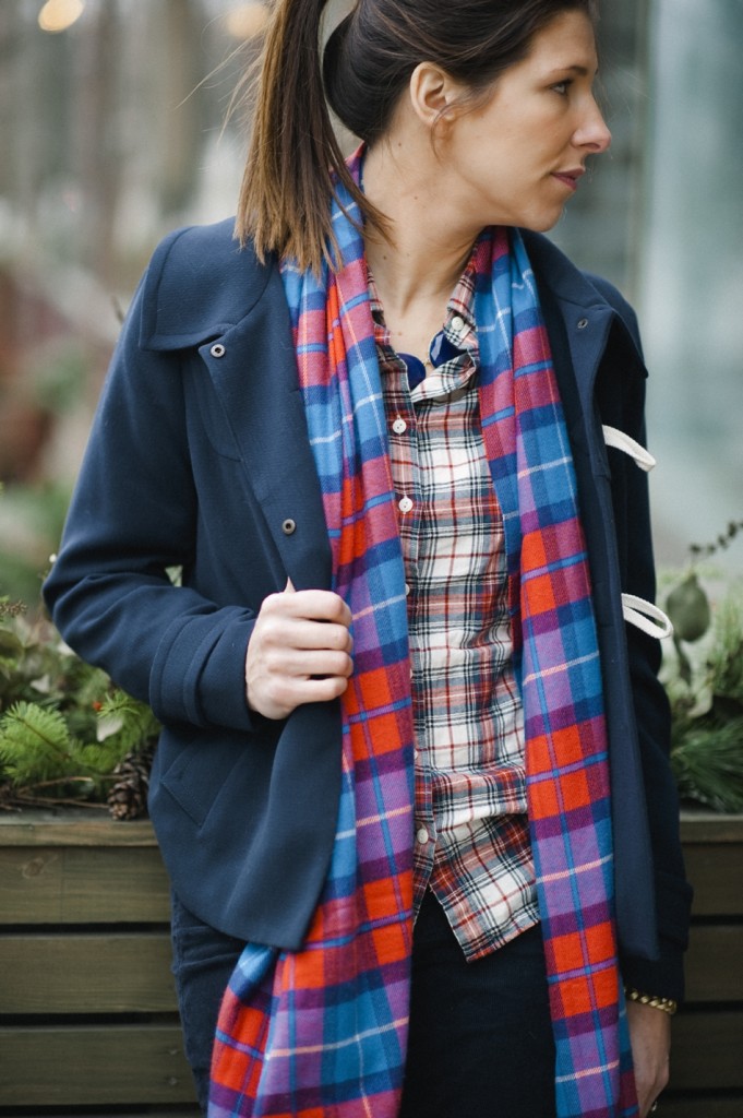 Outfit Post: Navy & Plaid * Lou What Wear