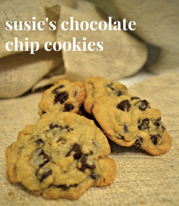Susie's Chocolate Chip Cookies * Lou What Wear