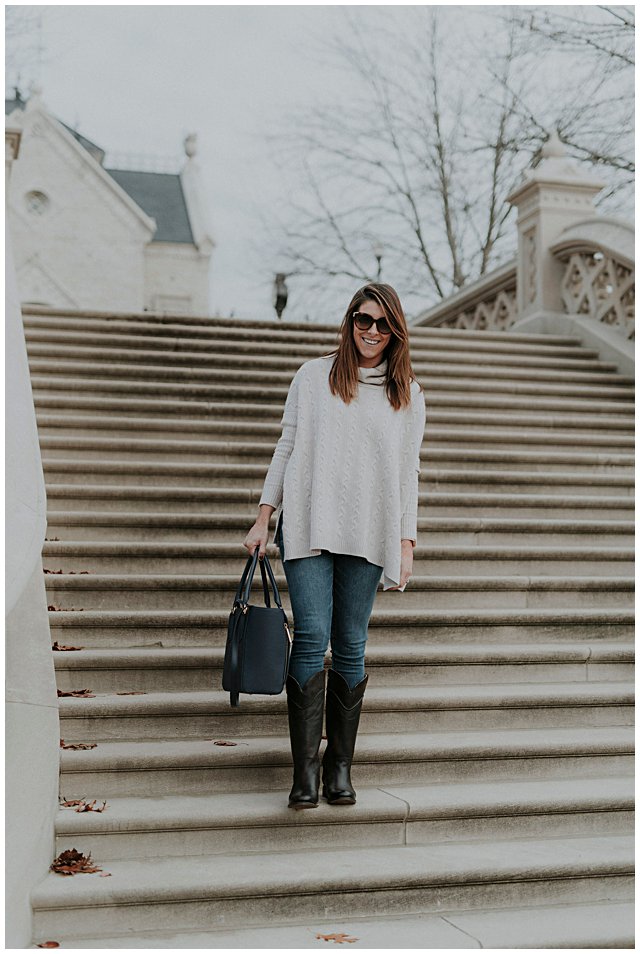 winter-outfit-inspiration-cable-knit-poncho-justin-riding-boots_1729