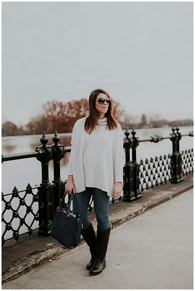 winter-outfit-inspiration-cable-knit-poncho-justin-riding-boots_1742